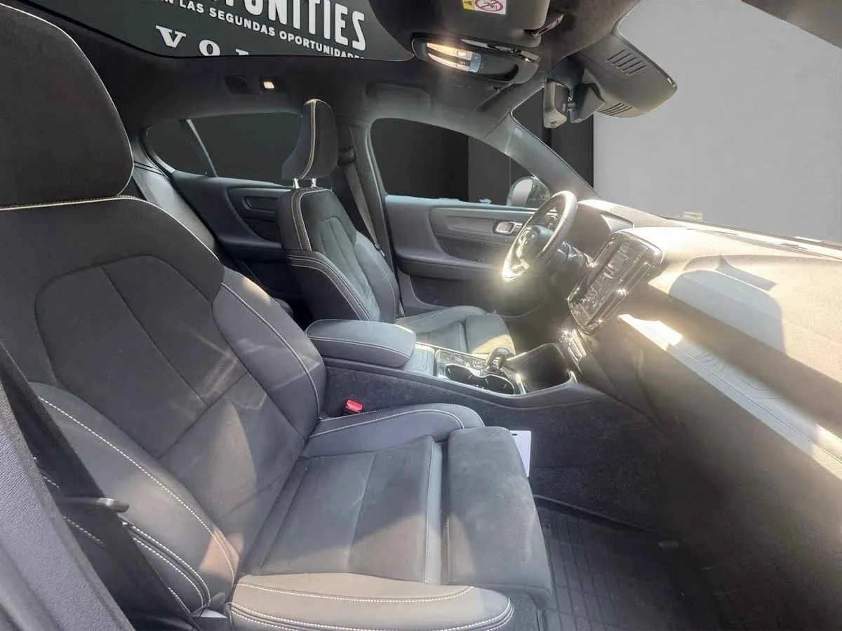 Volvo C40 2024