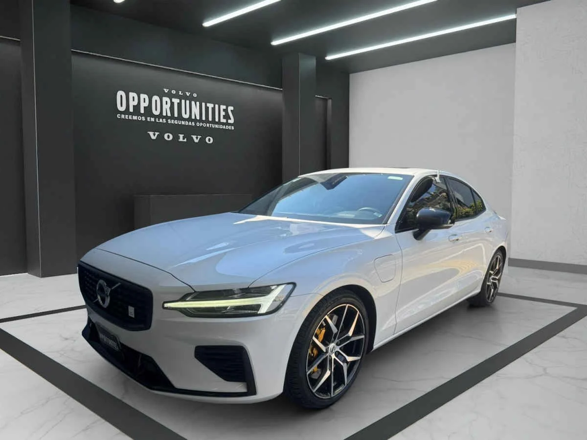 Volvo S60 2022