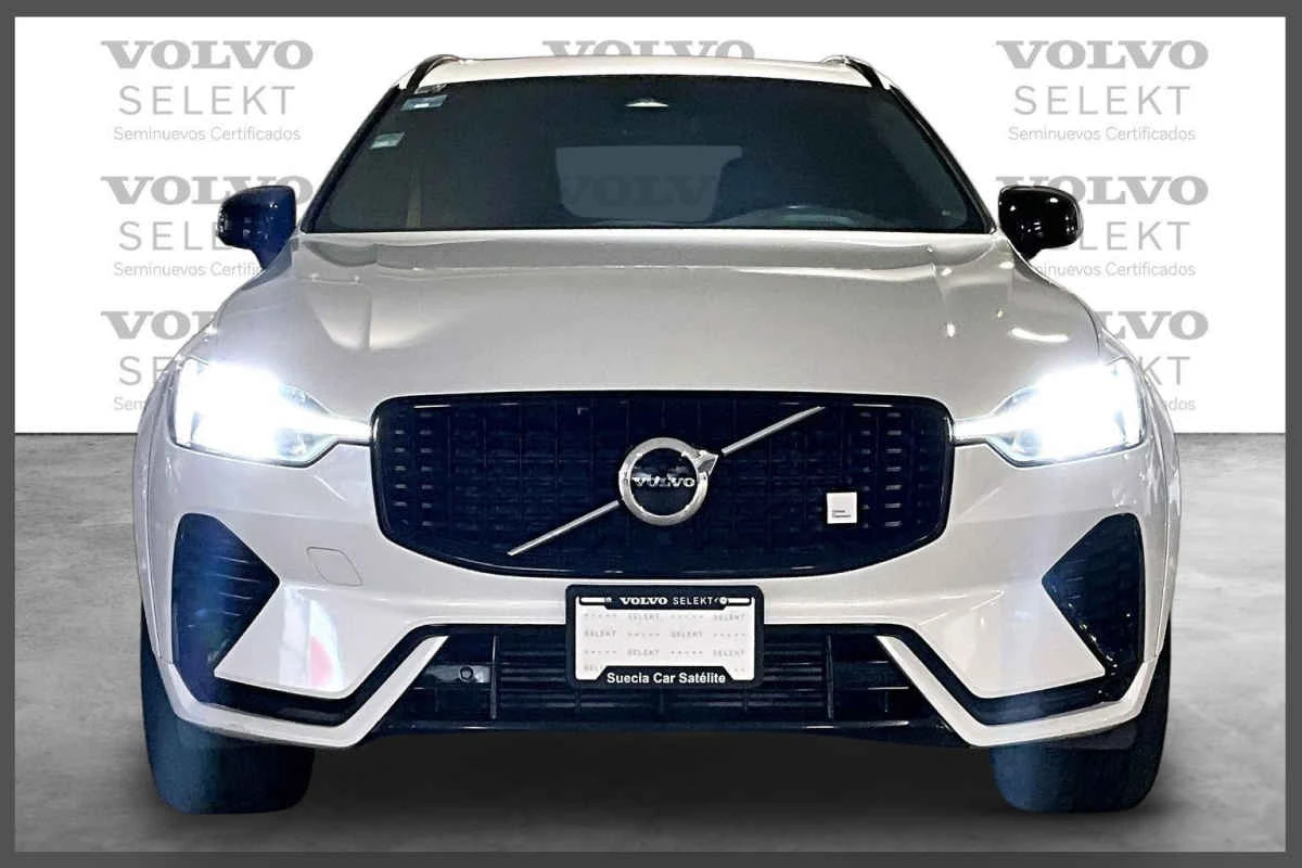 Volvo XC60 2022