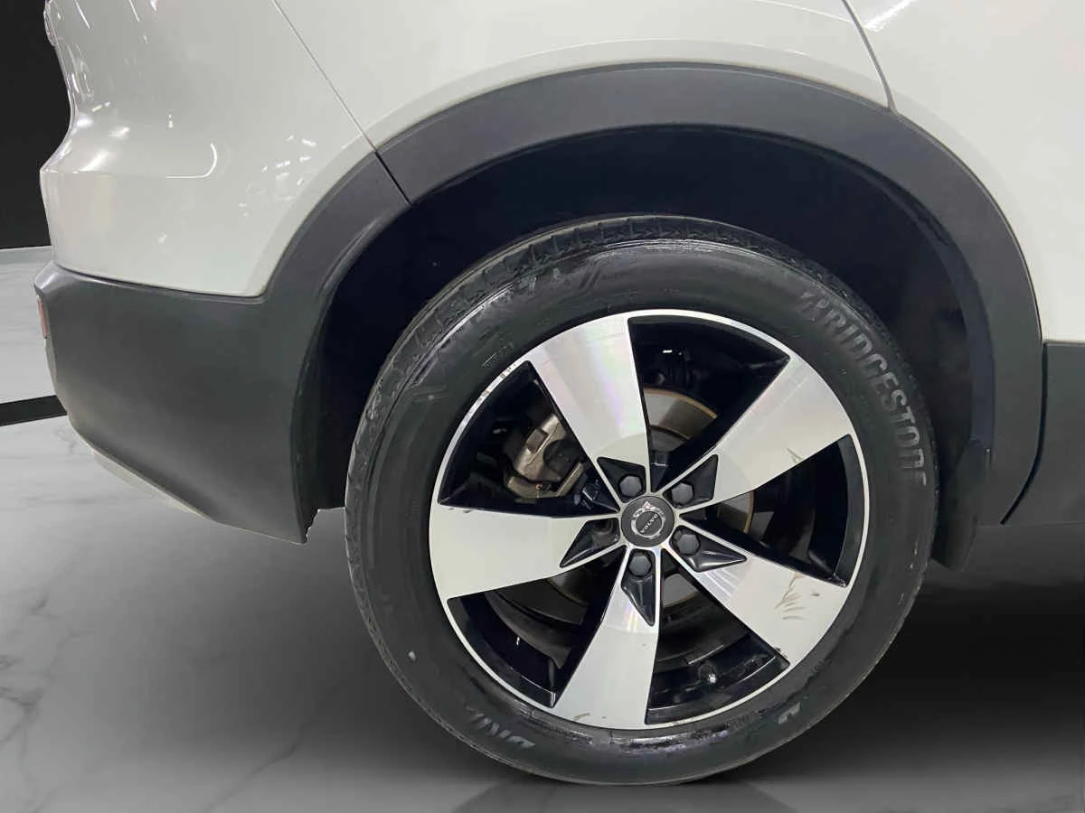 Volvo XC40 2019