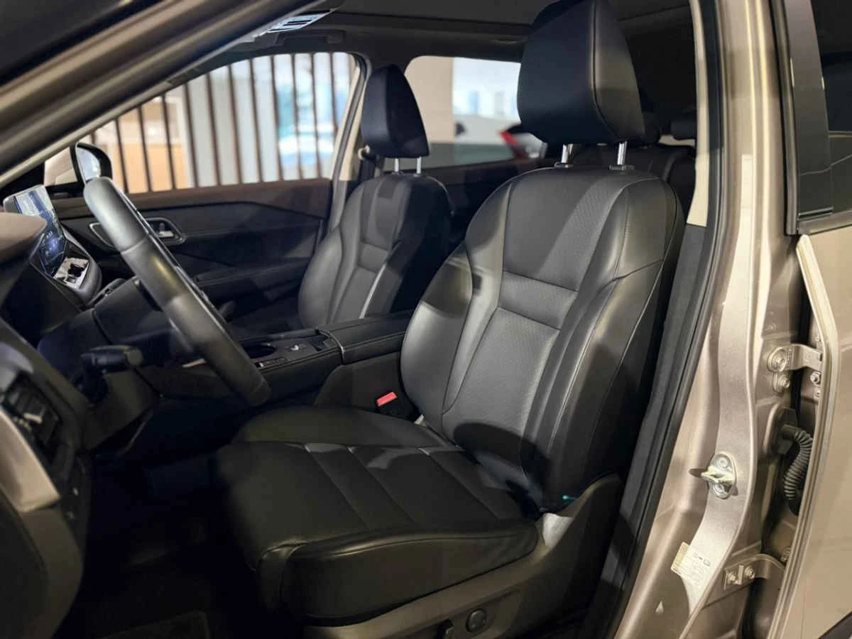Nissan X-Trail 2025