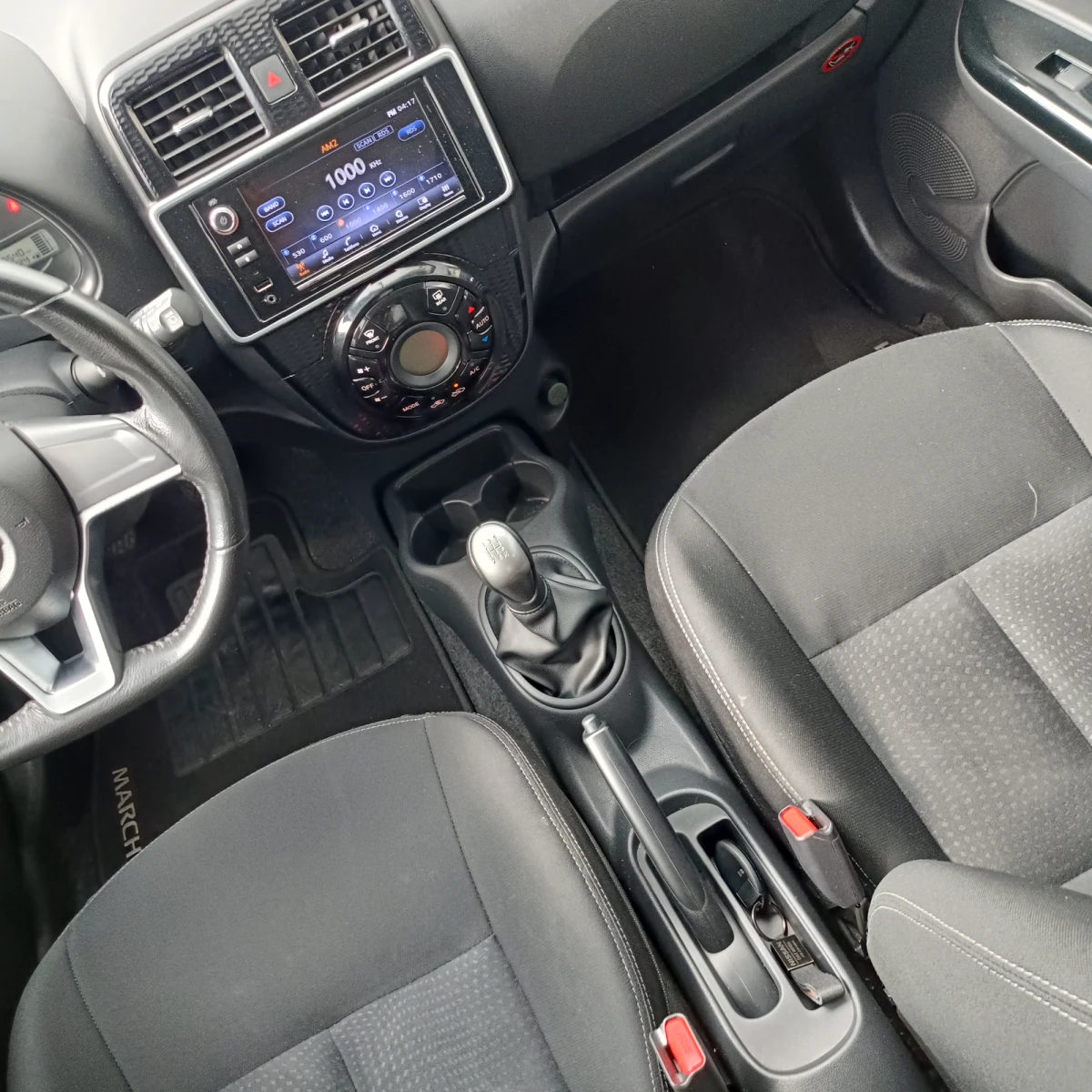 Nissan March 2023