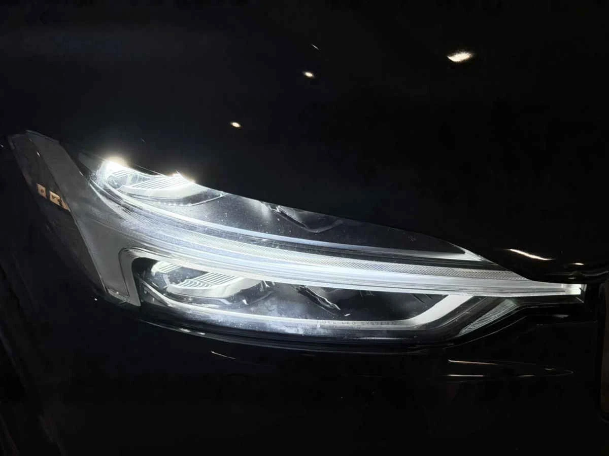 Volvo XC60 2021