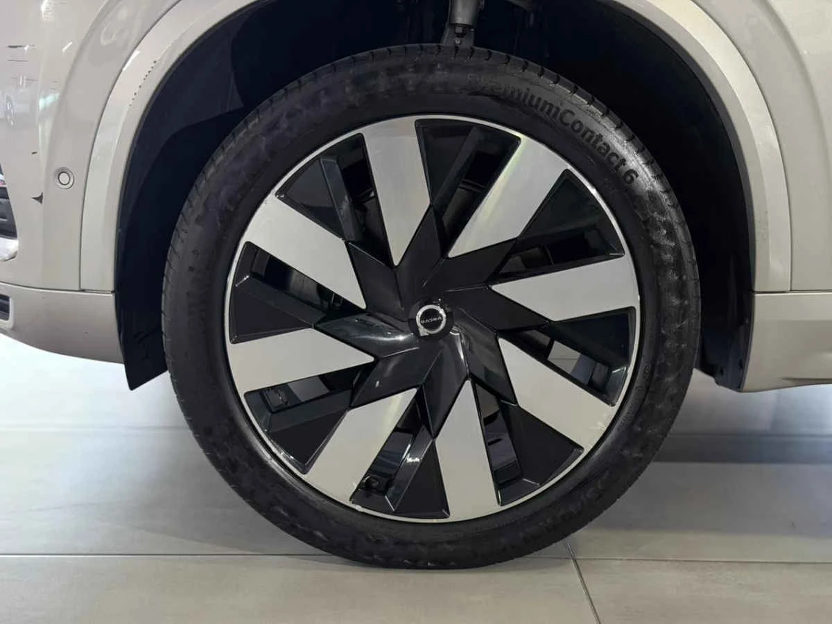 Volvo XC90 2024