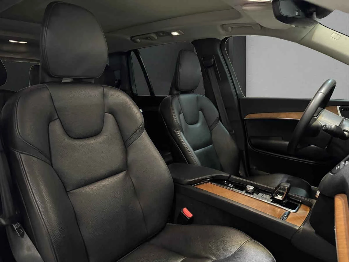 Volvo XC90 2023