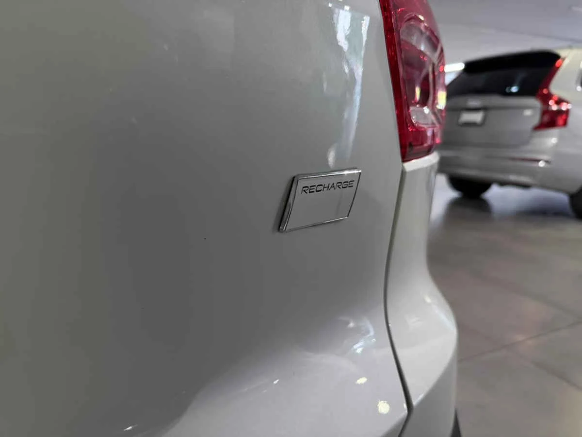 Volvo XC40 2024