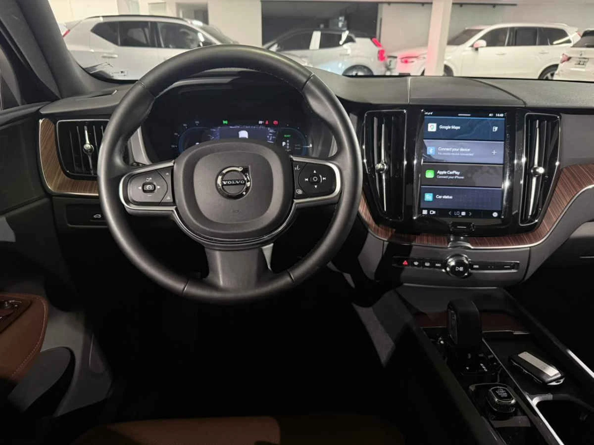 Volvo XC60 2024