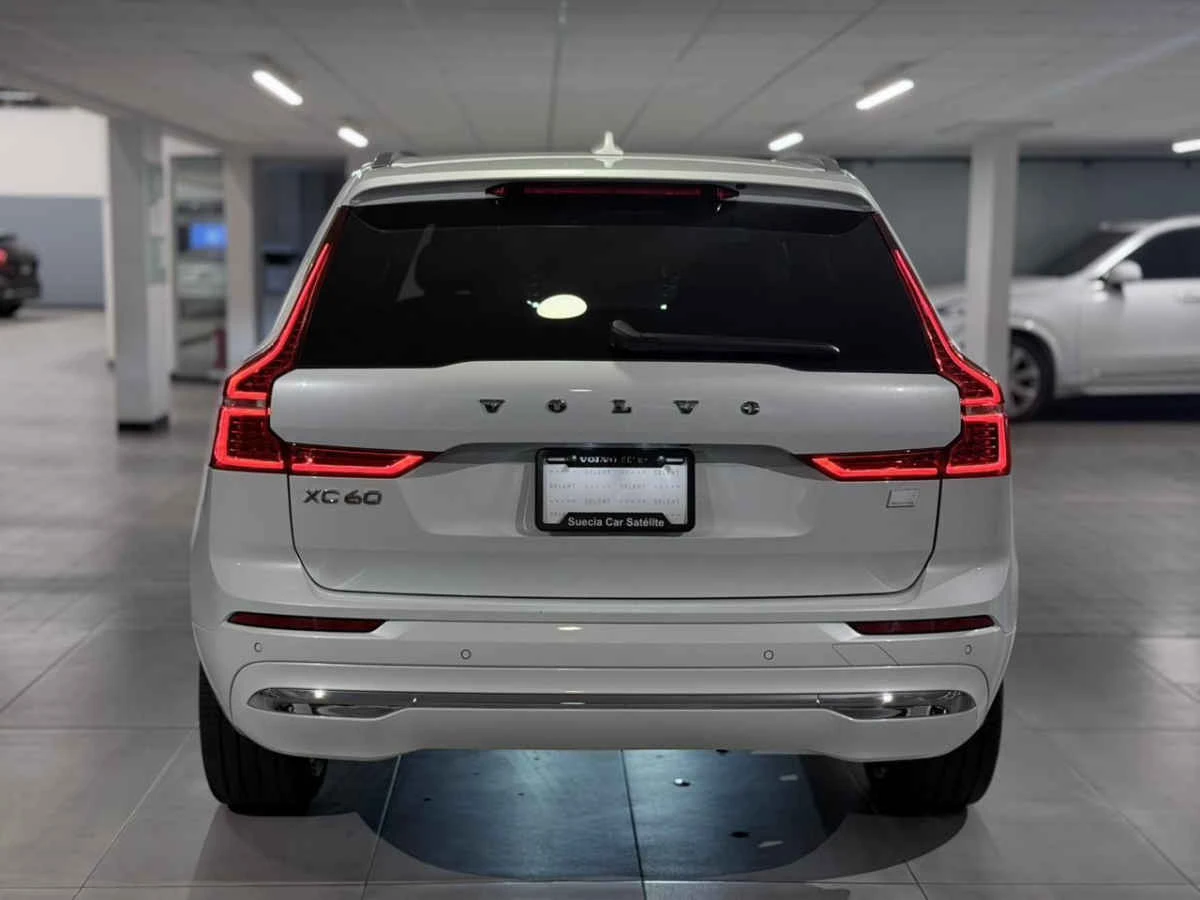 Volvo XC60 2024