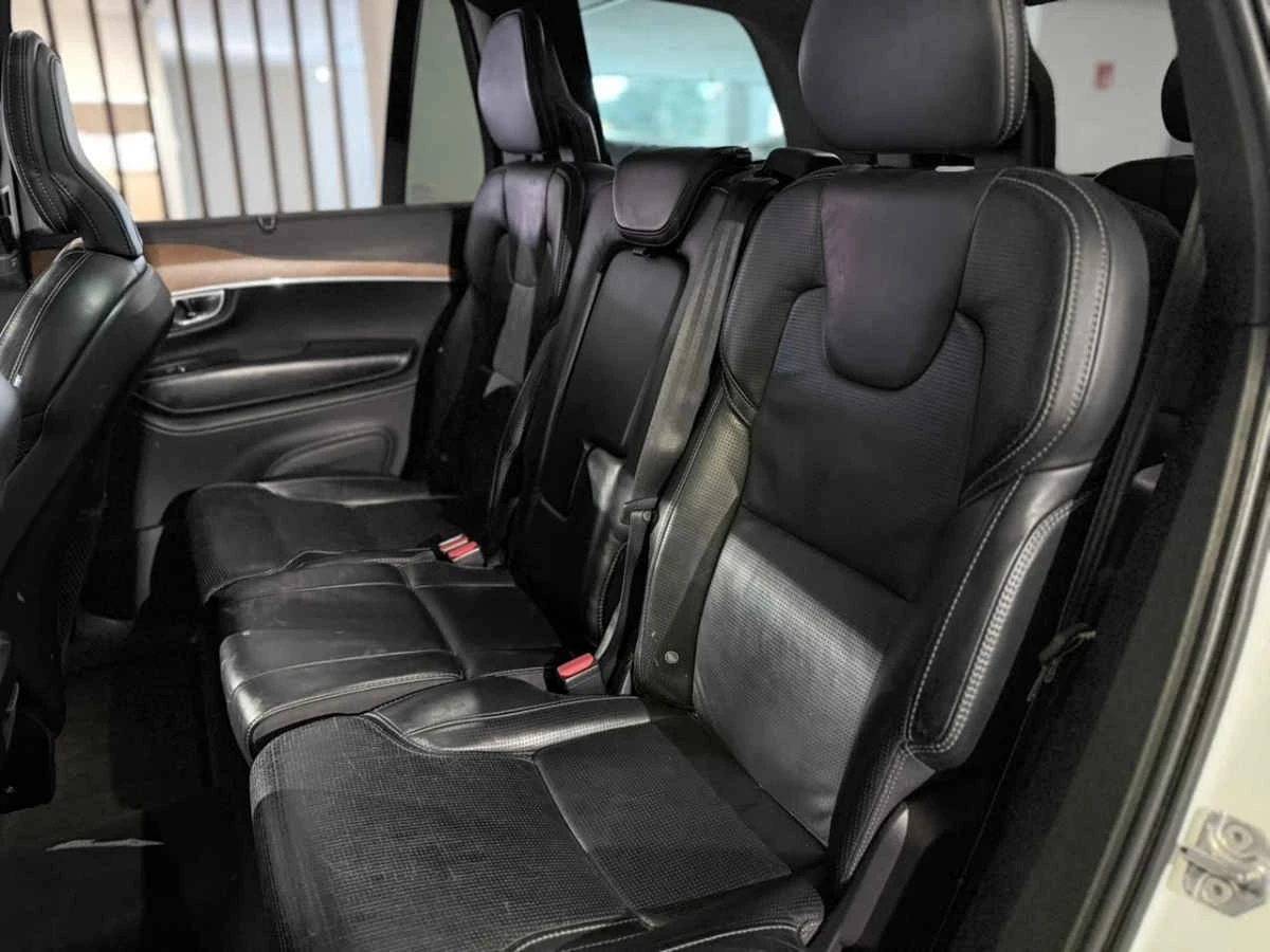 Volvo XC90 2019