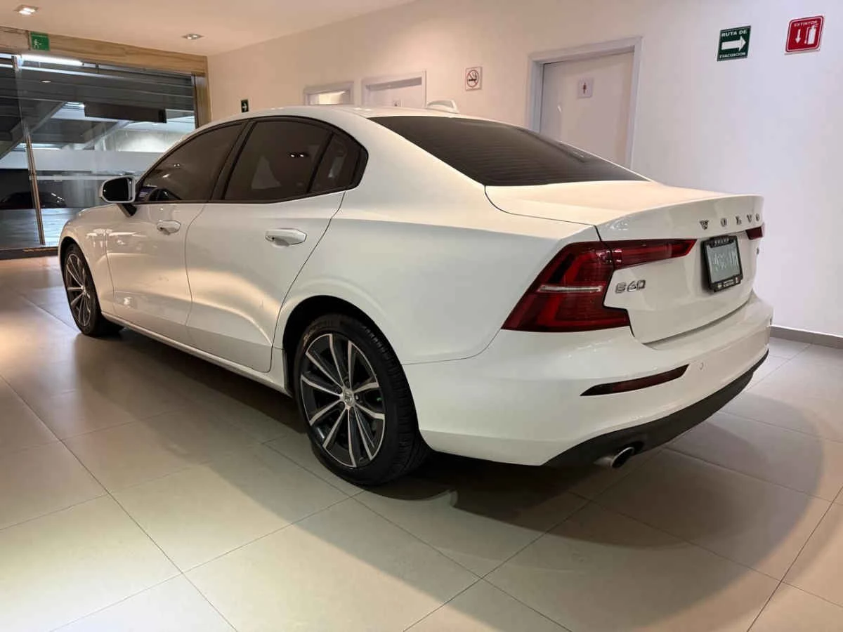 Volvo S60 2021