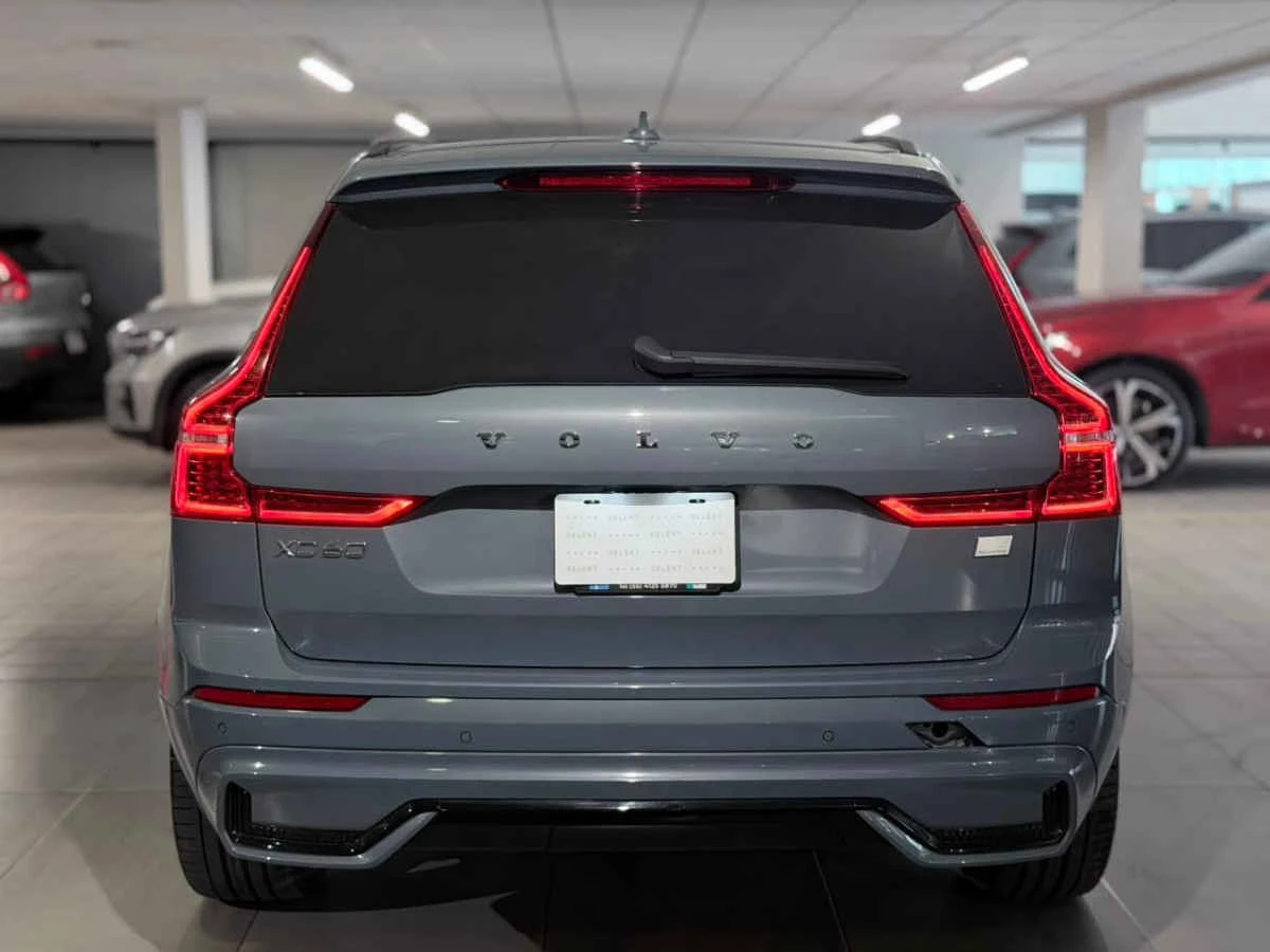 Volvo XC60 2024