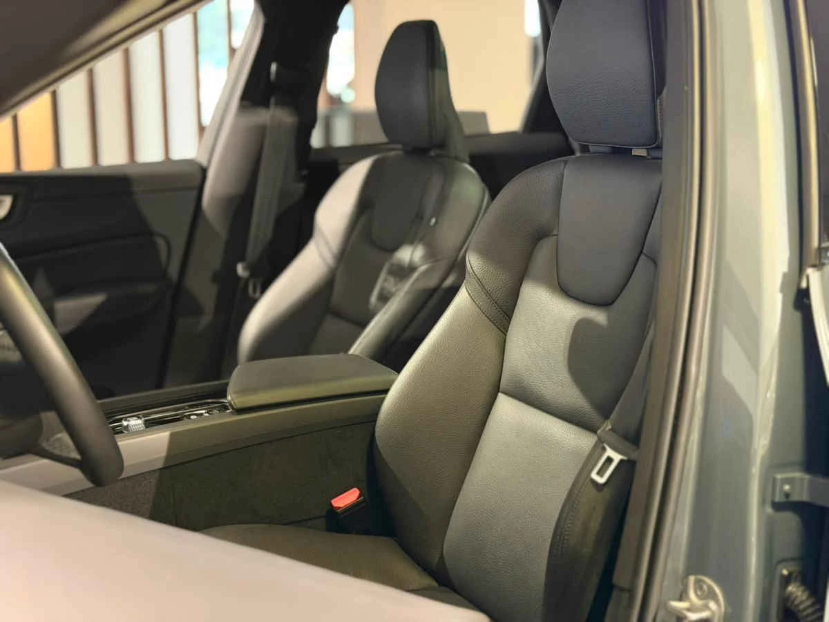 Volvo XC60 2024