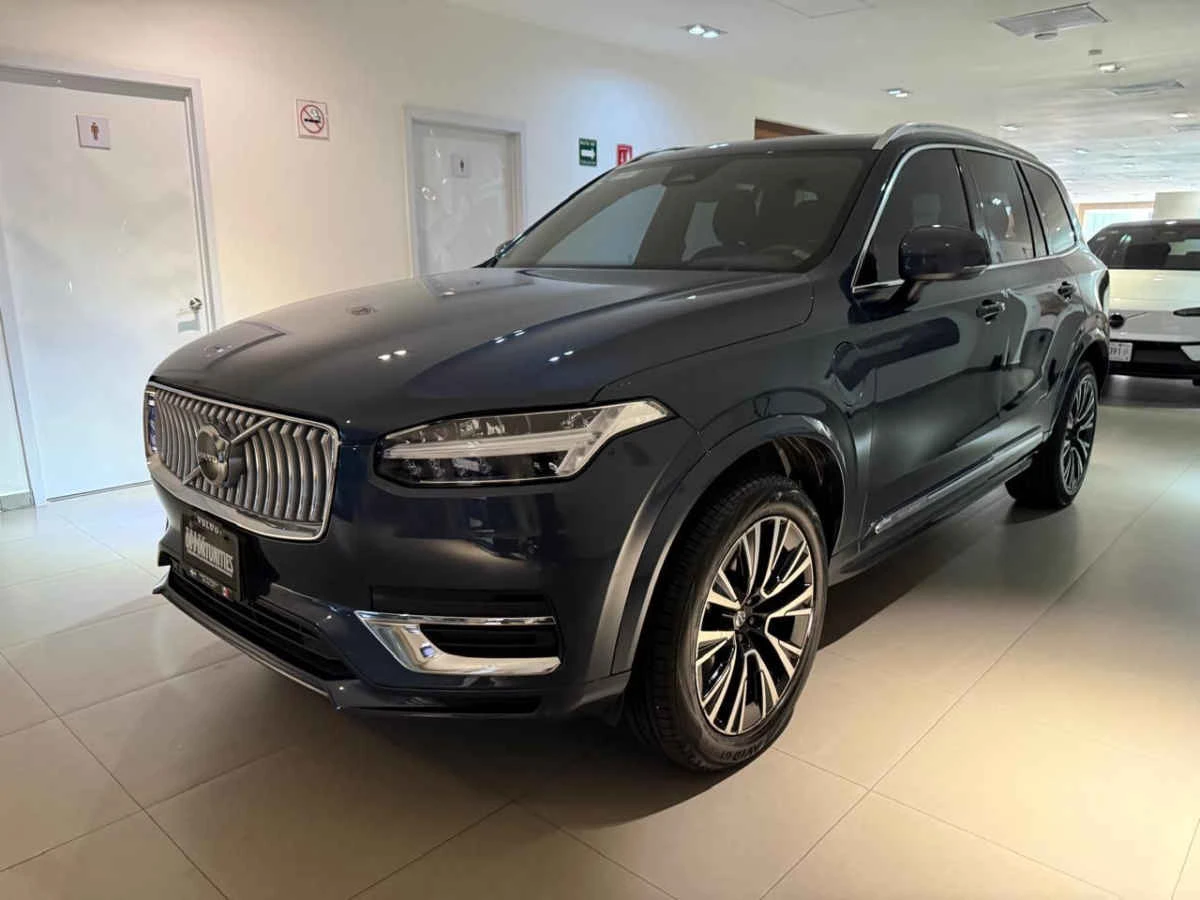 Volvo XC90 2023
