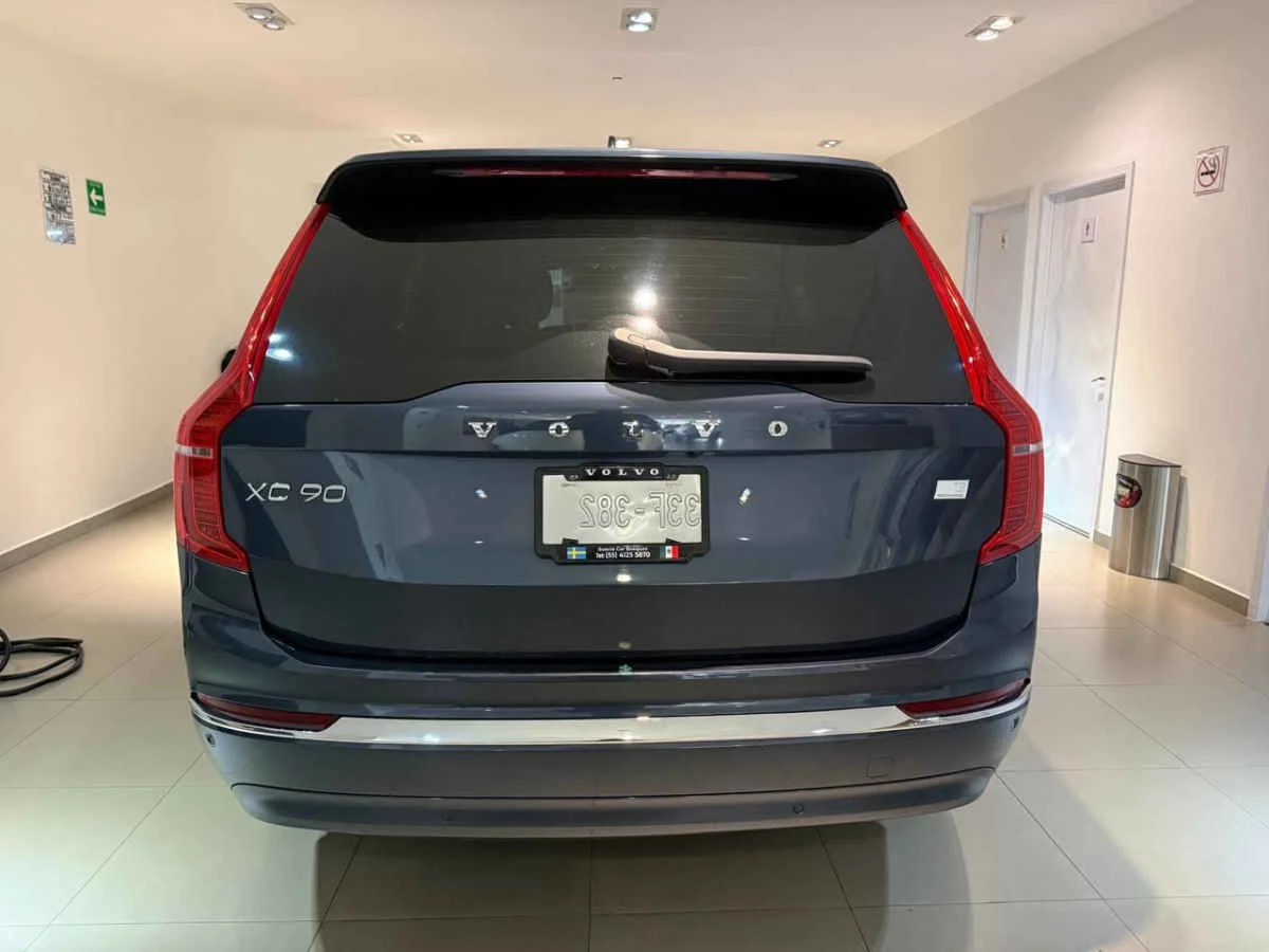 Volvo XC90 2023
