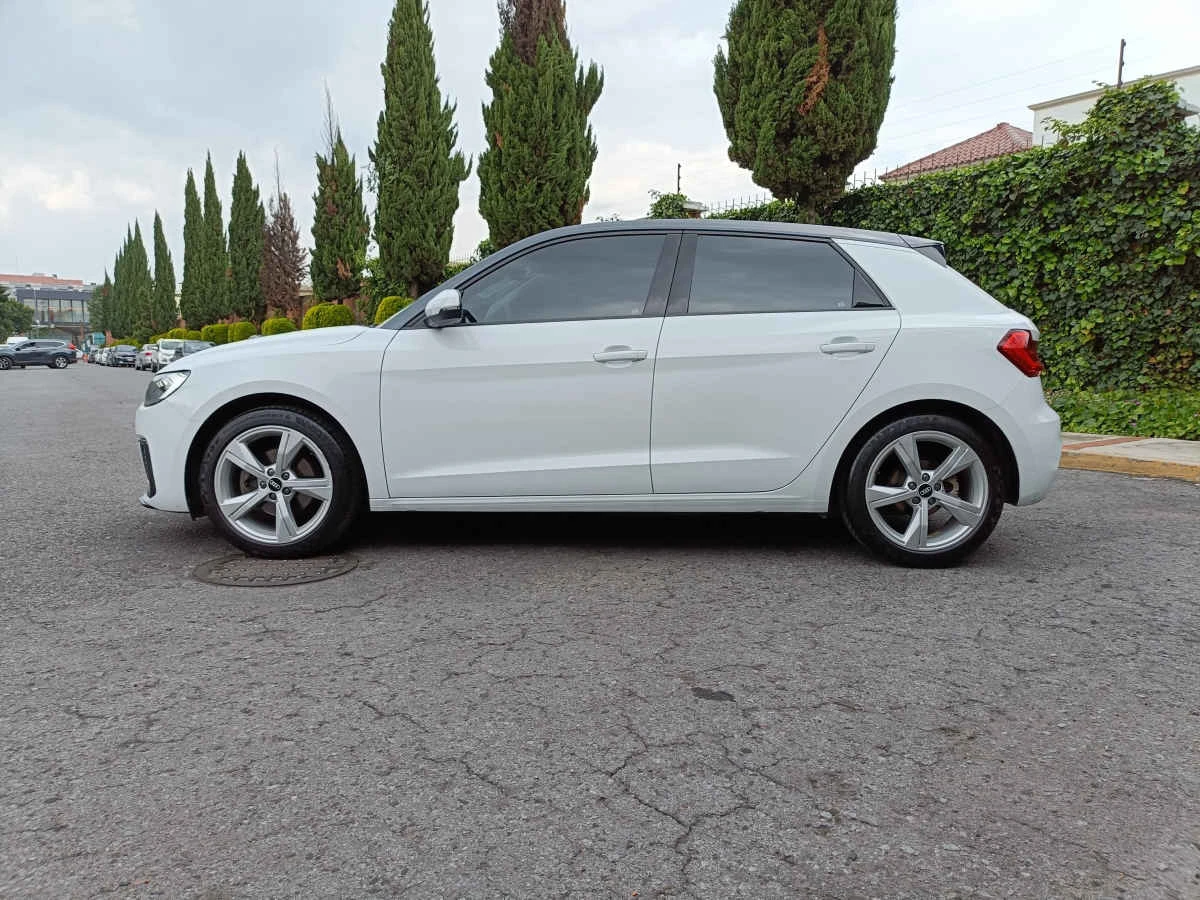 Audi A1 2021