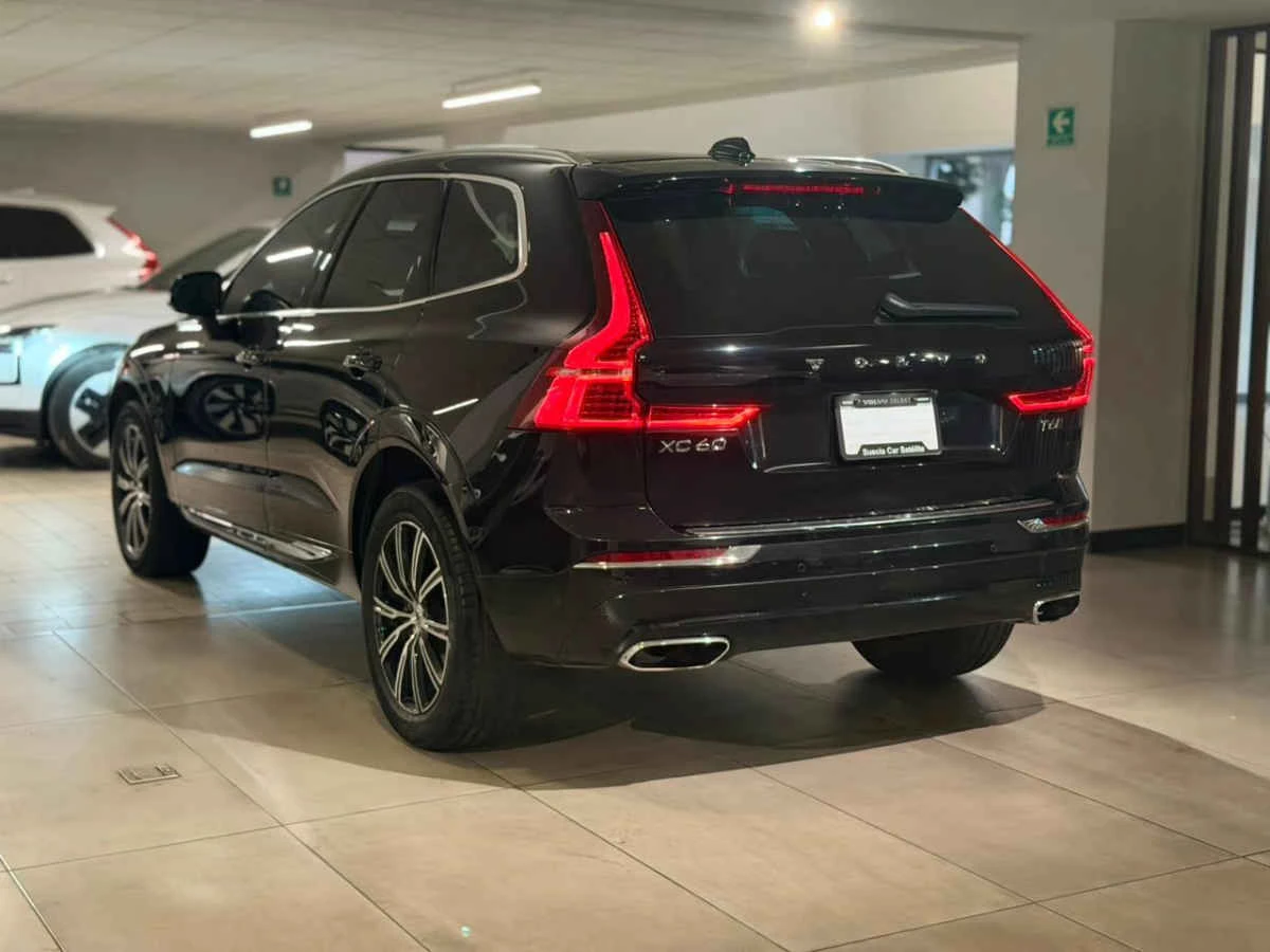 Volvo XC60 2021