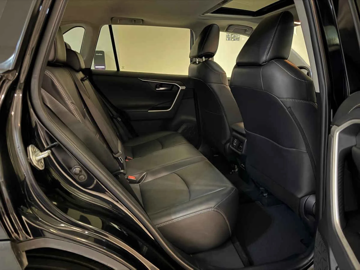 Toyota RAV4 2021