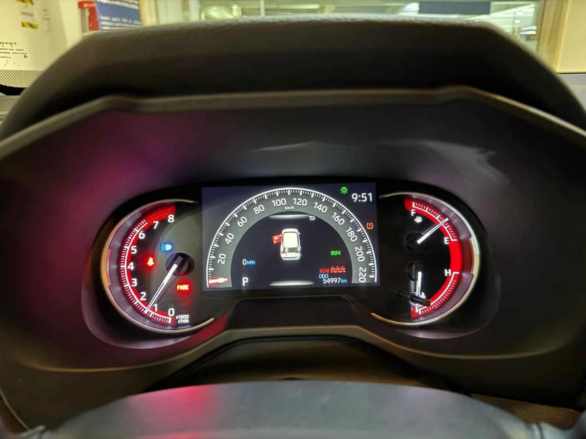 Toyota RAV4 2021