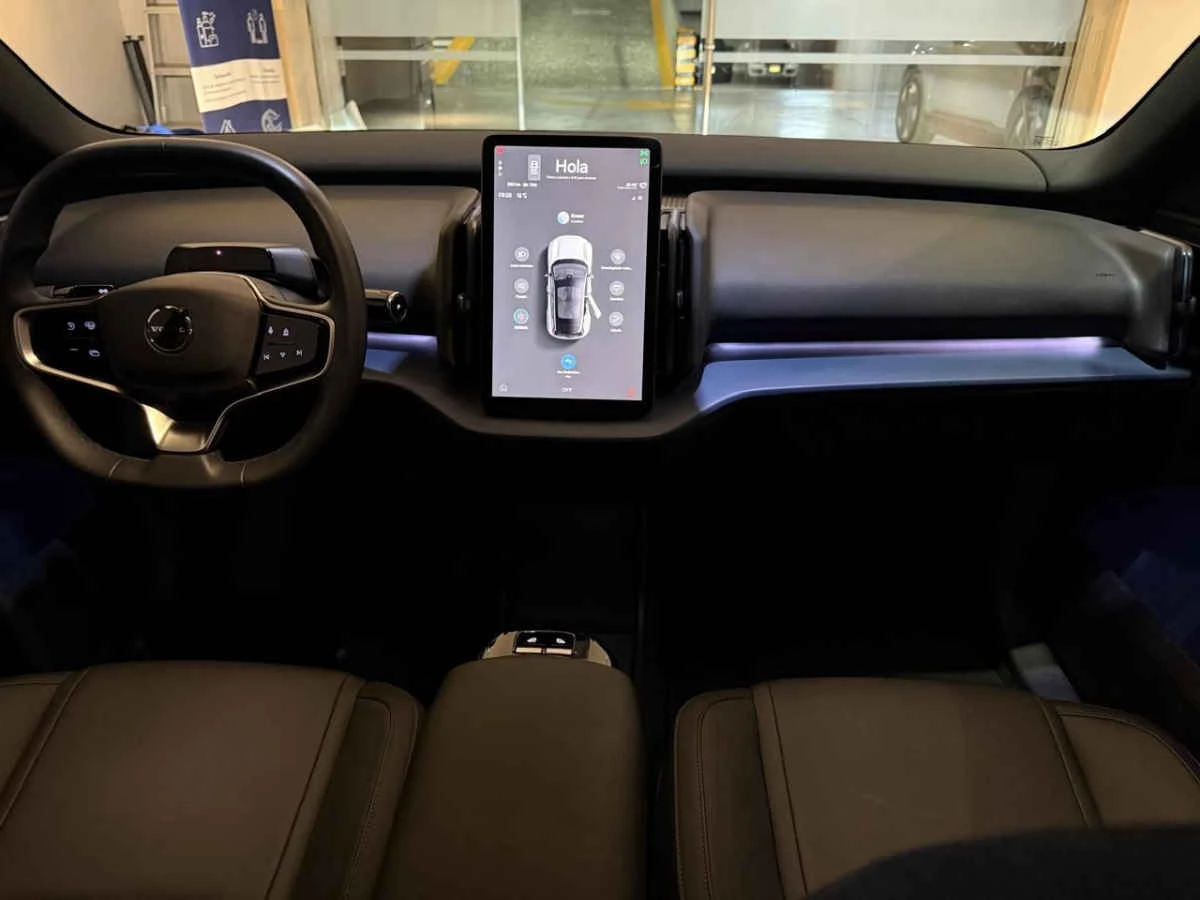 Volvo EX30 2024