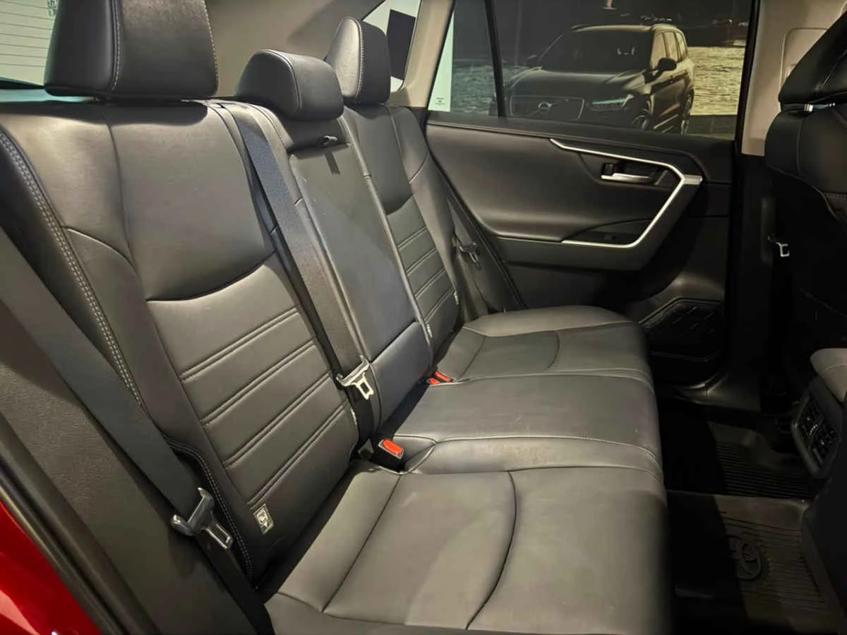 Toyota RAV4 2023