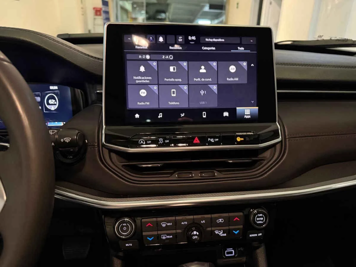 Jeep Compass 2025