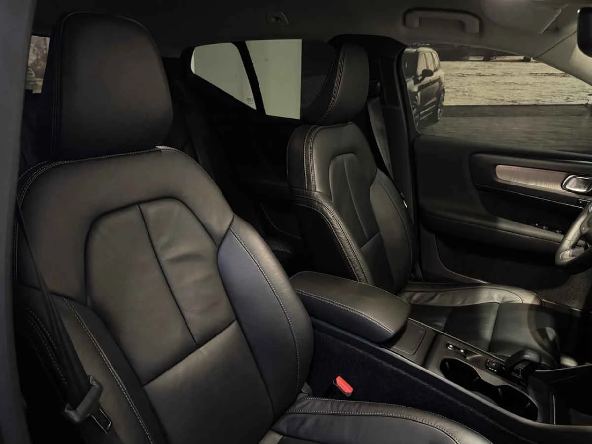 Volvo XC40 2023
