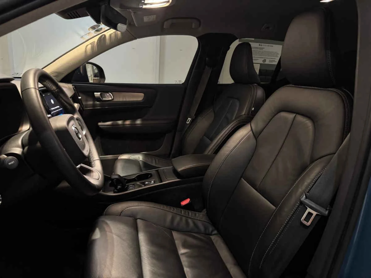 Volvo XC40 2023