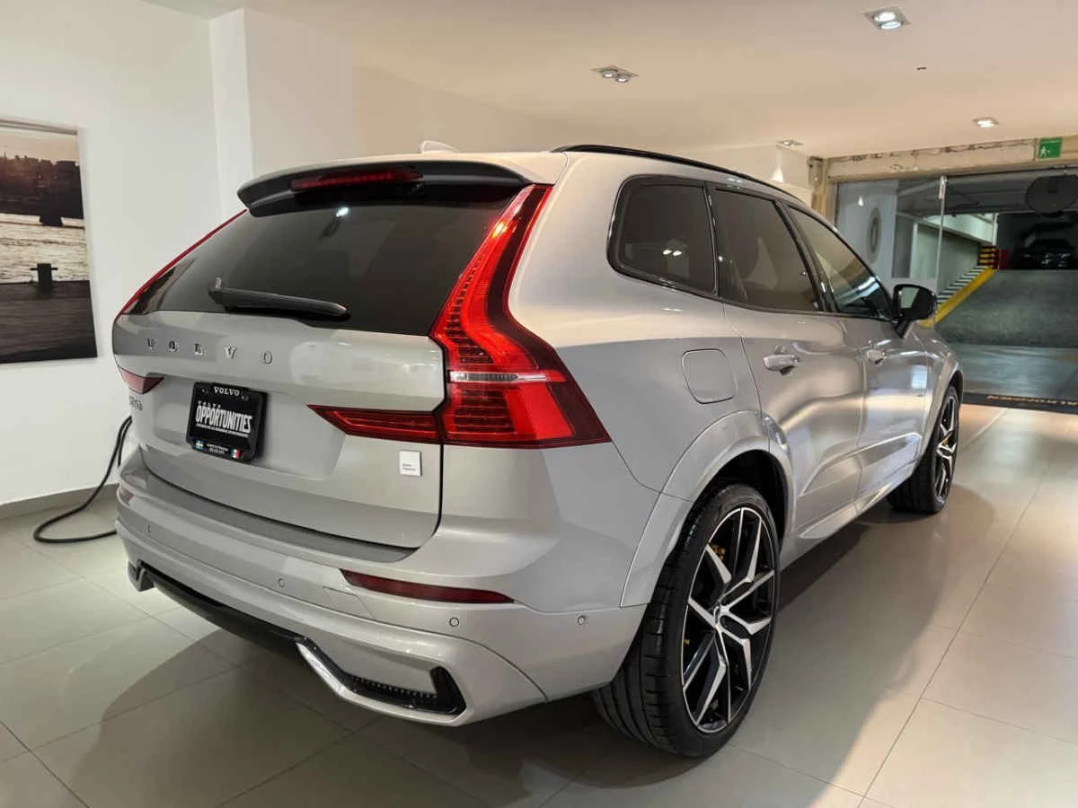 Volvo XC60 2024