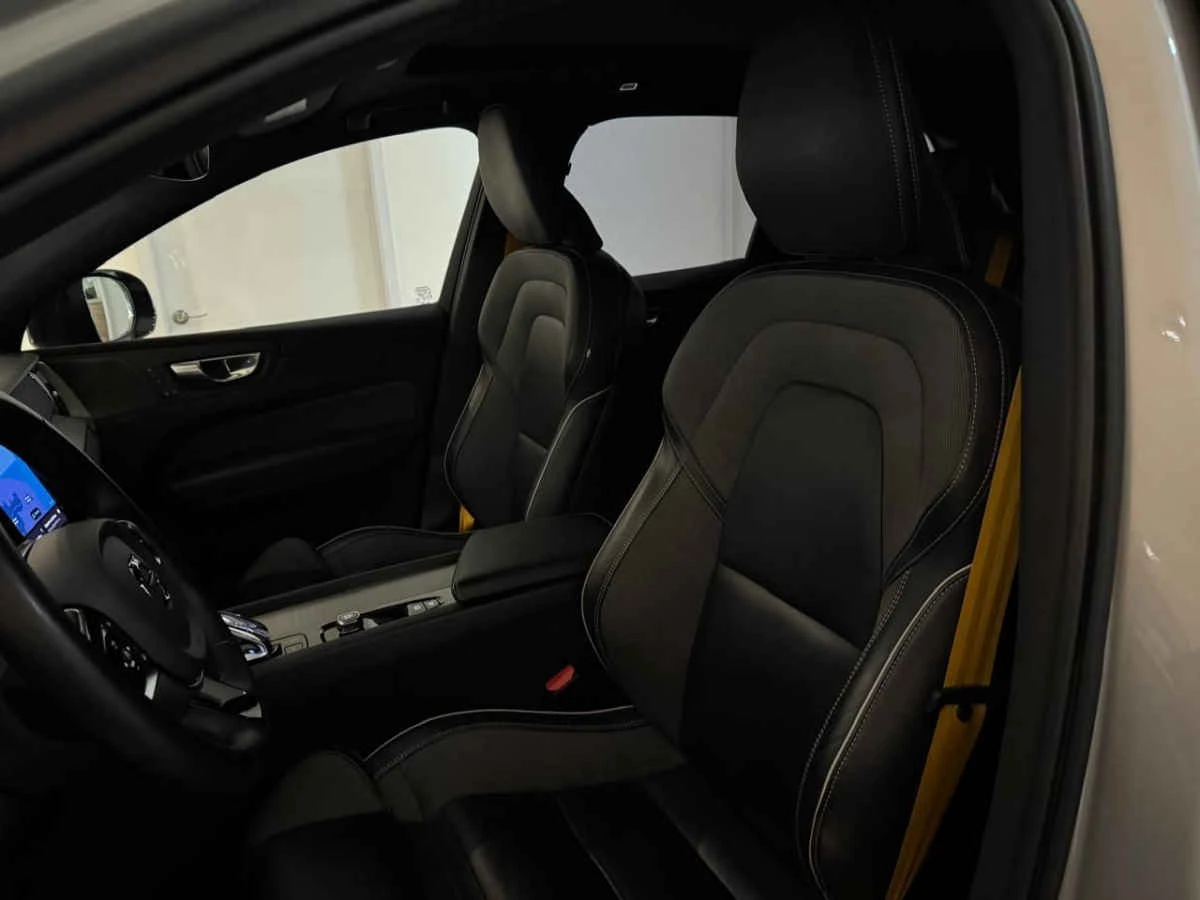 Volvo XC60 2024