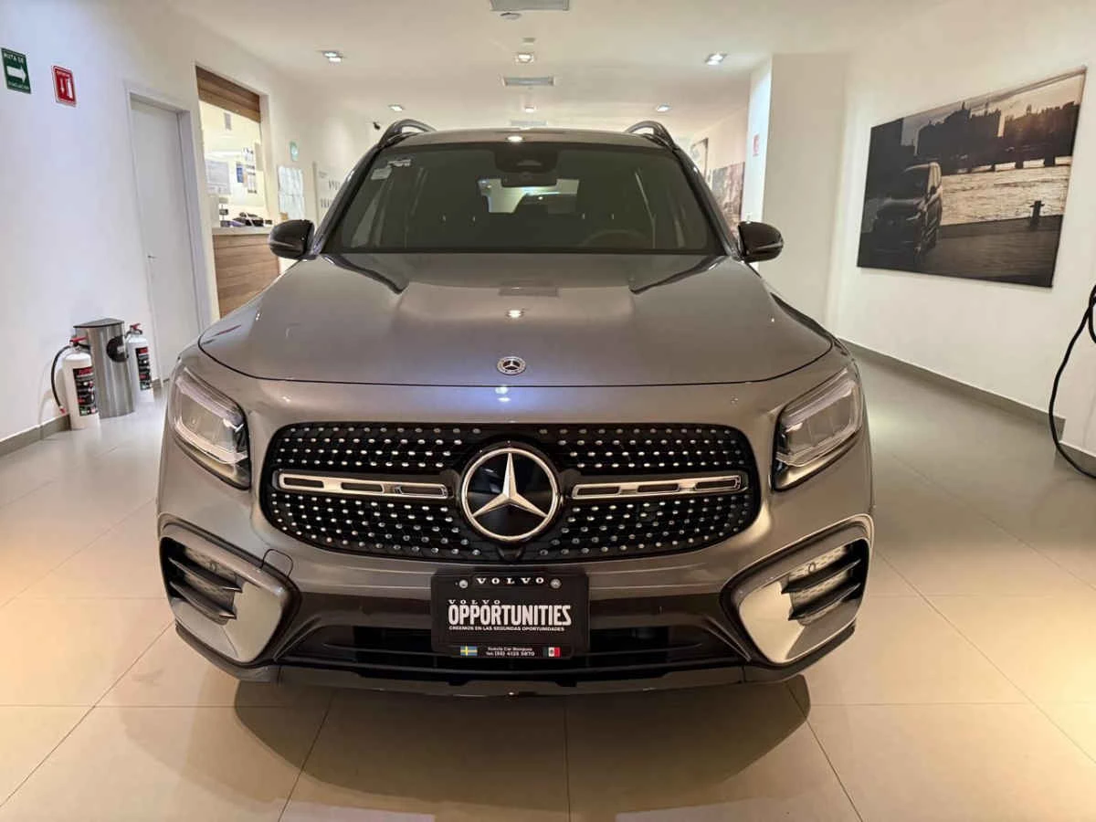 Mercedes-Benz Clase GLB 2026