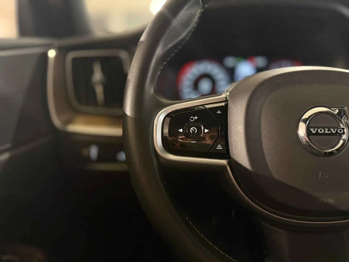 Volvo XC60 2021