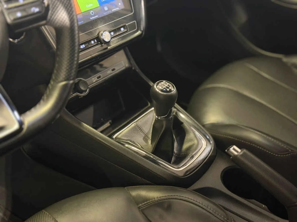 MG MG5 2023