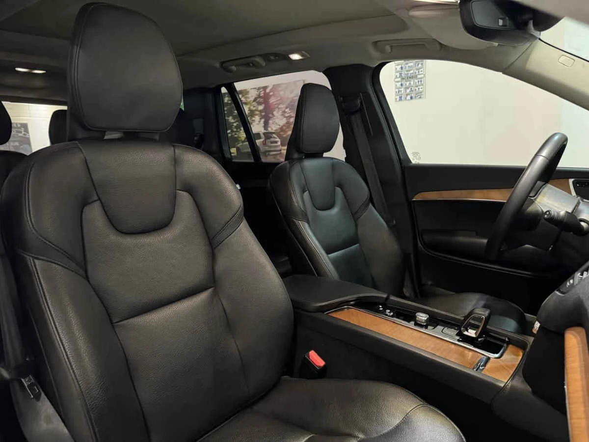 Volvo XC90 2023