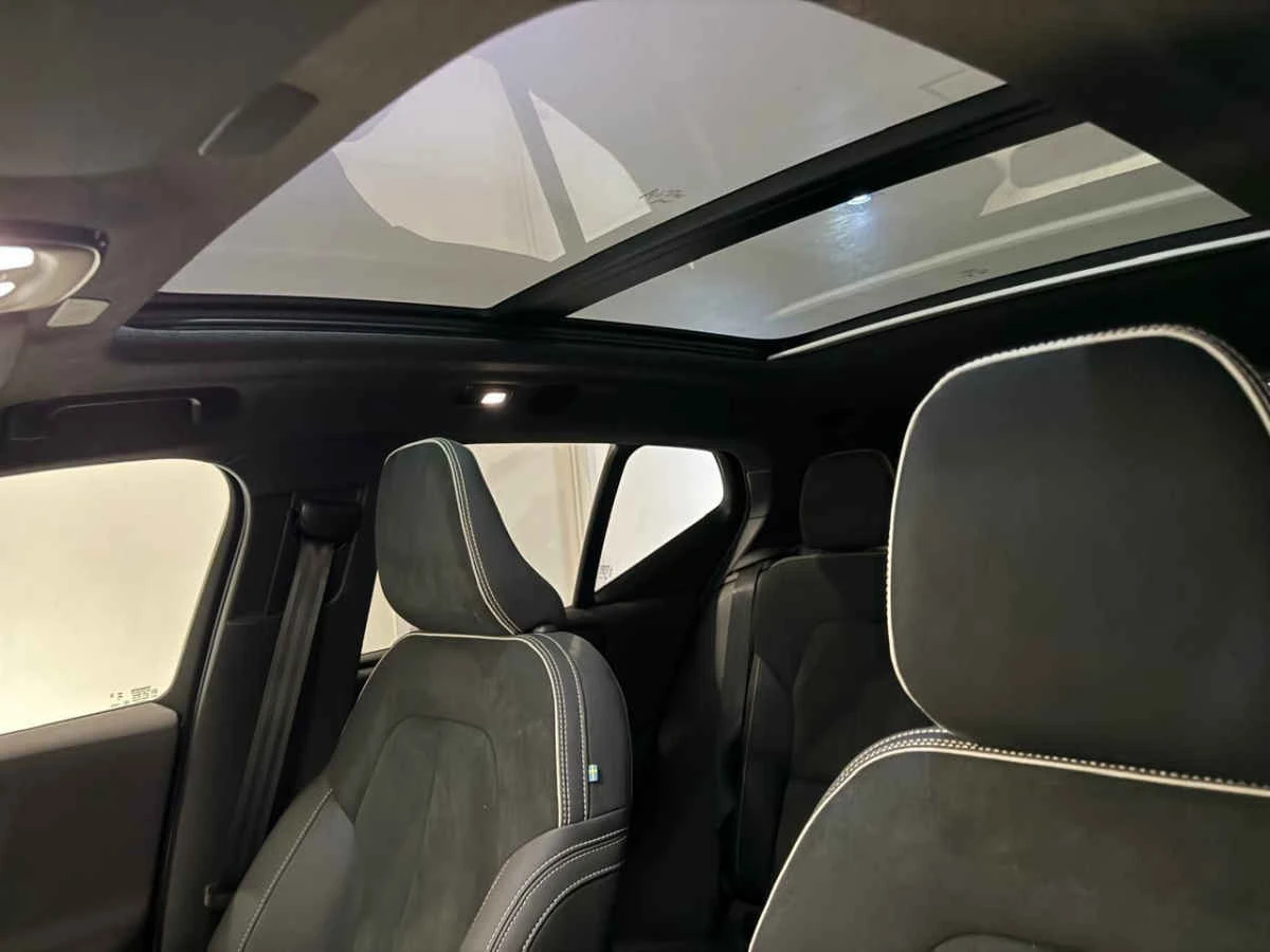Volvo XC40 2024