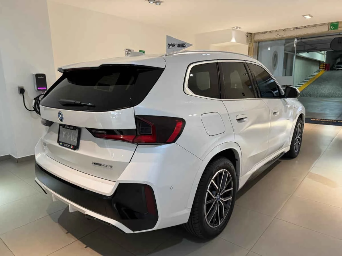 BMW X1 2025