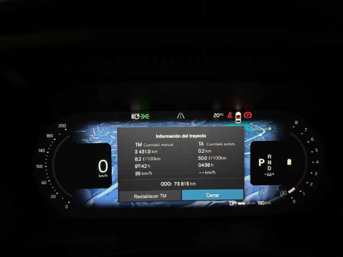 Volvo XC40 2023