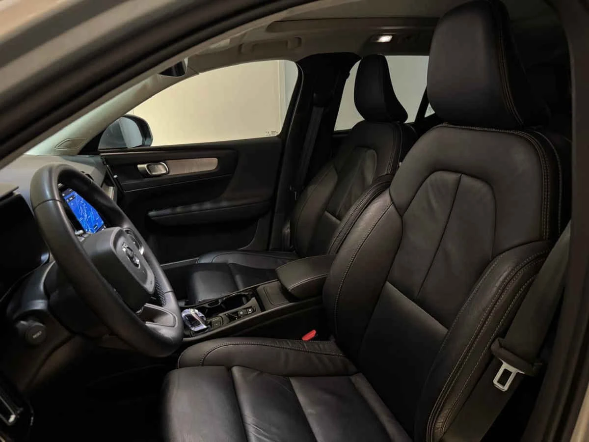 Volvo XC40 2023