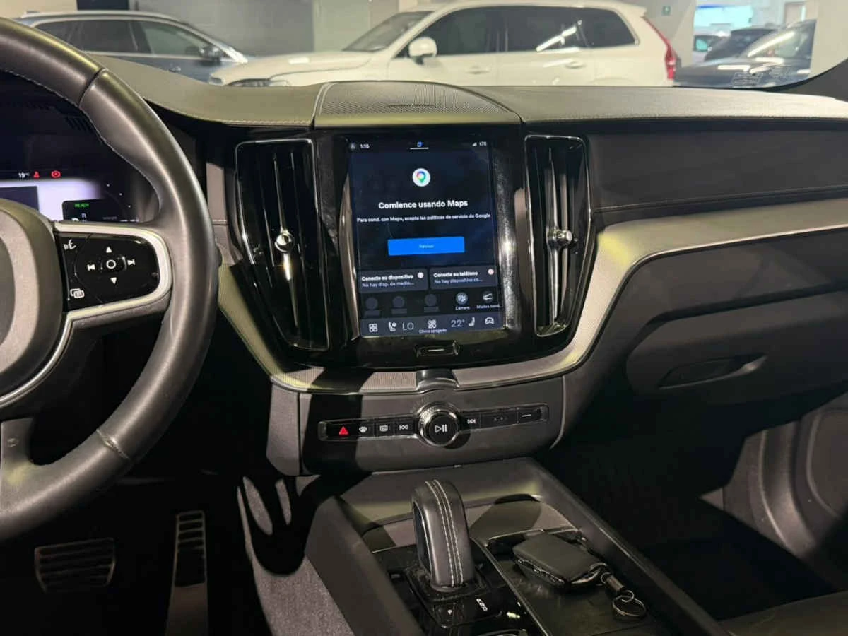 Volvo XC60 2022