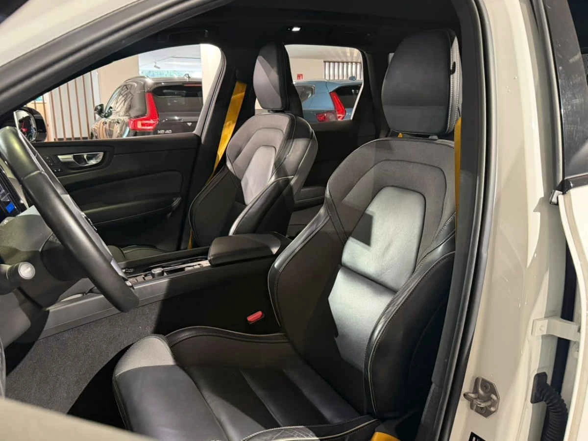 Volvo XC60 2022