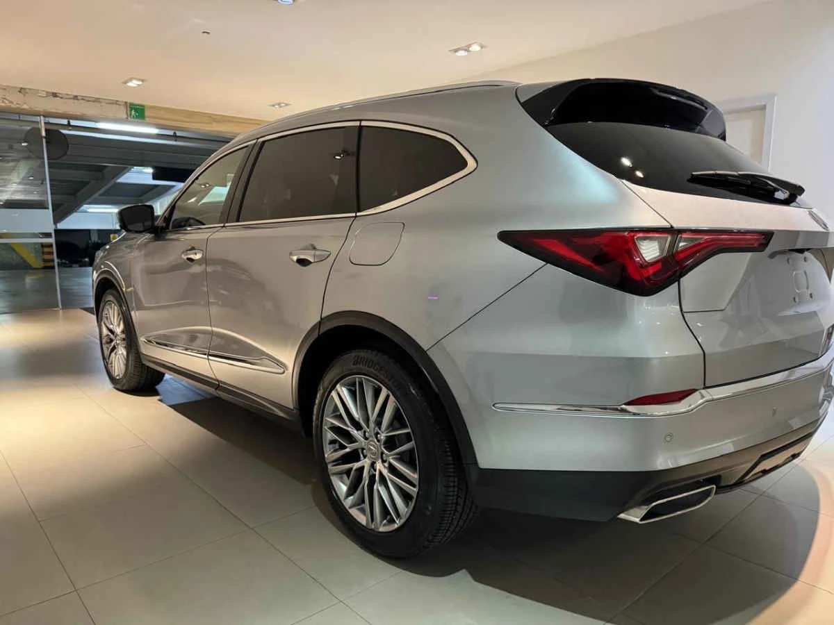 Acura MDX 2024