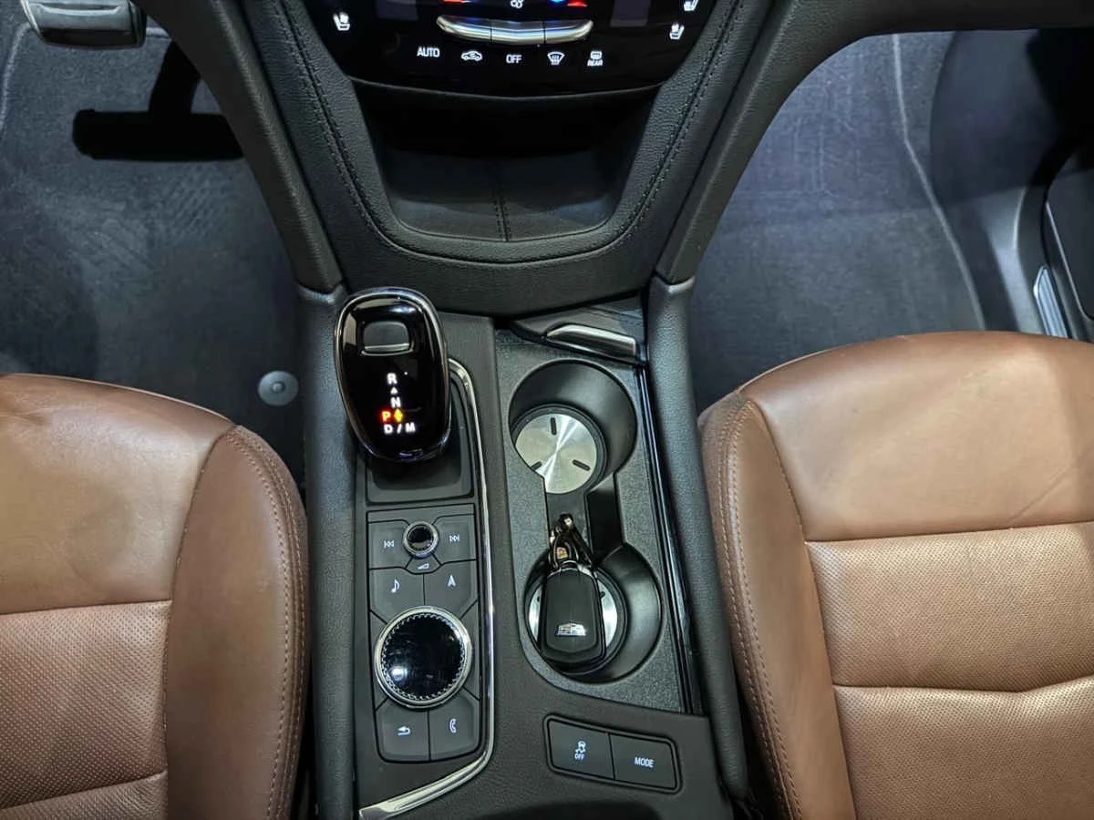 Cadillac XT5 2023