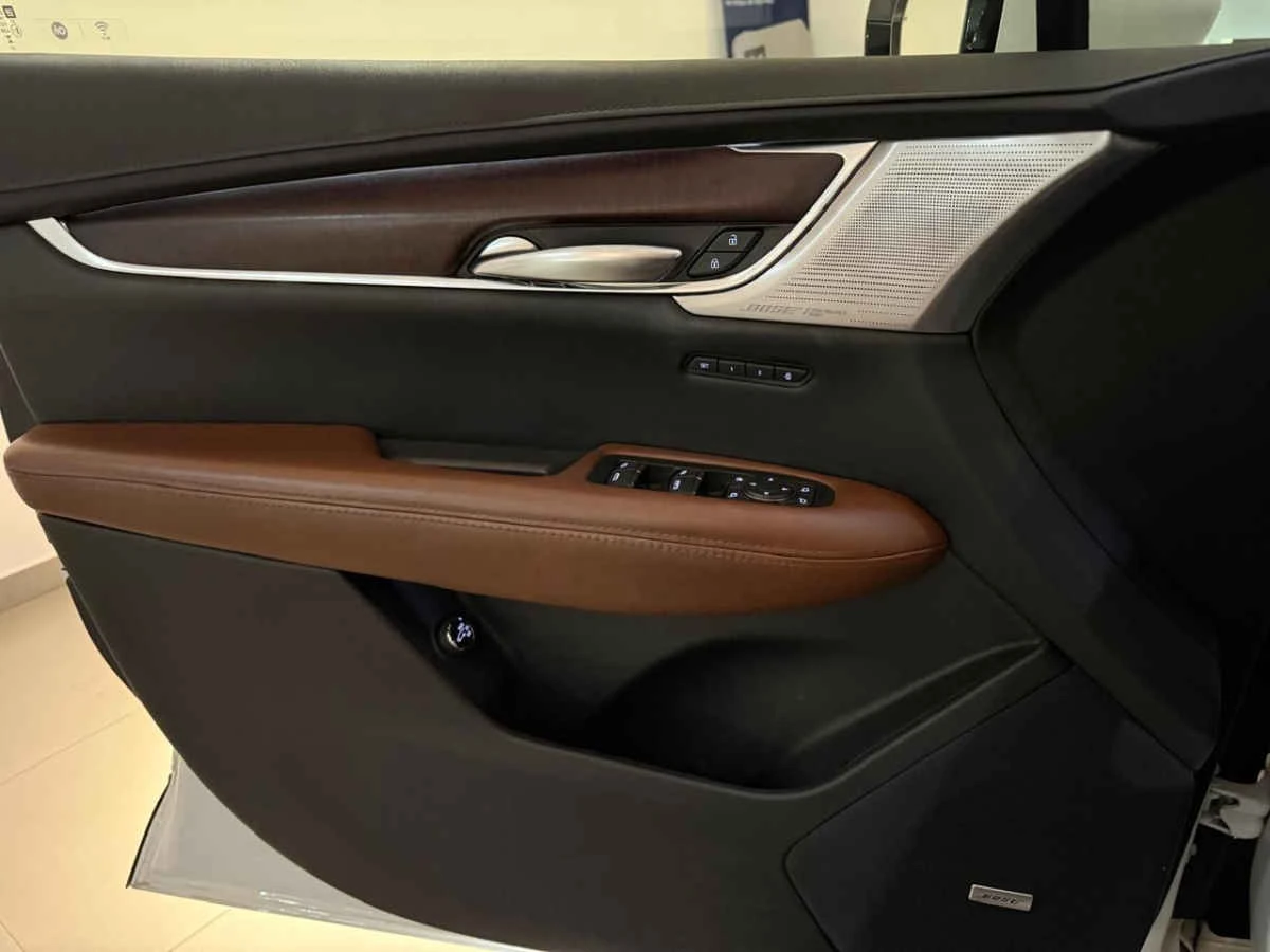 Cadillac XT5 2023