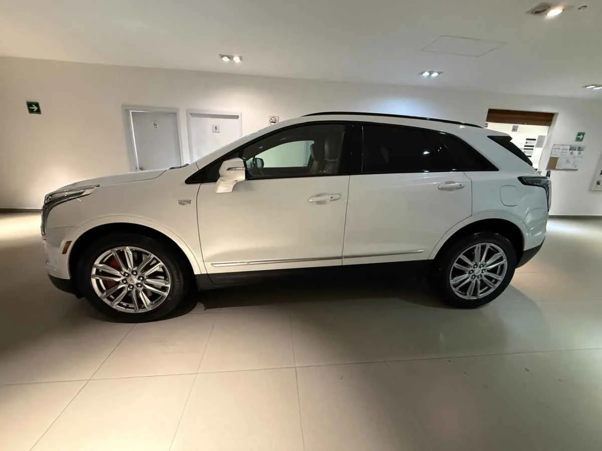 Cadillac XT5 2023