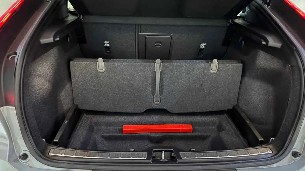 Volvo C40 2024