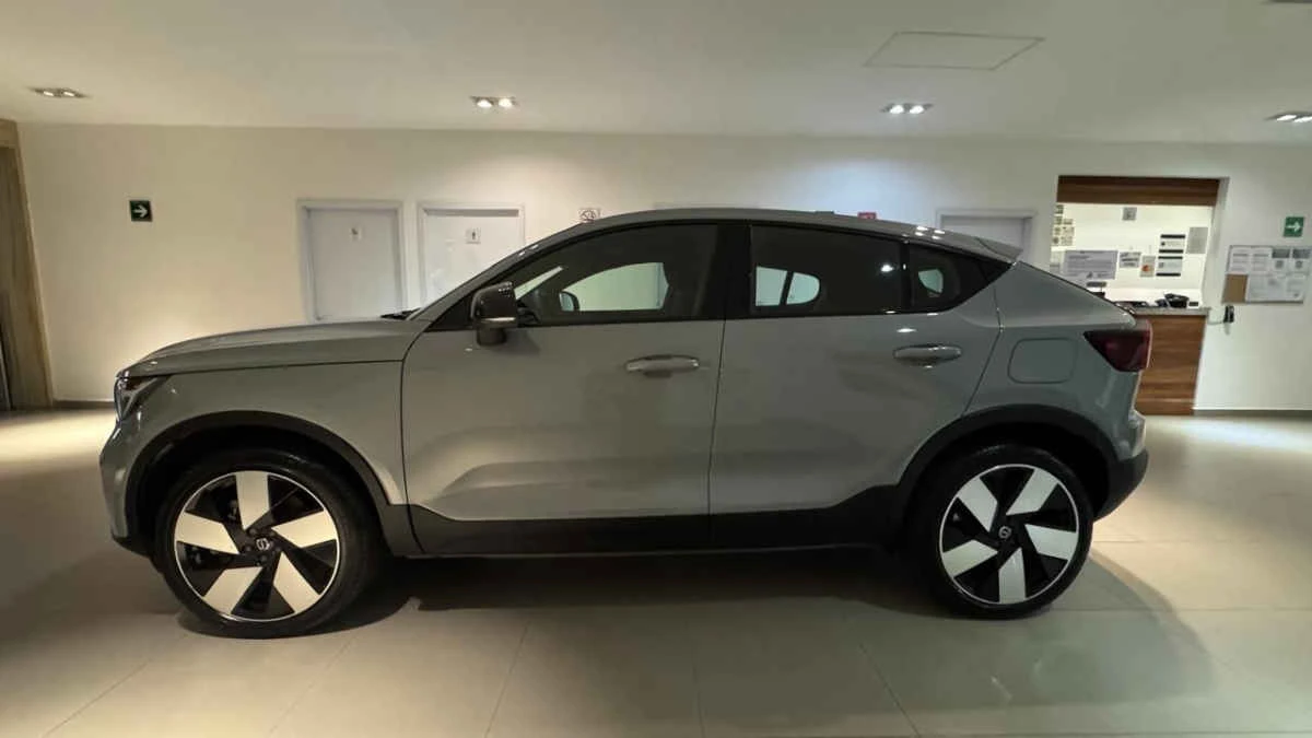 Volvo C40 2024