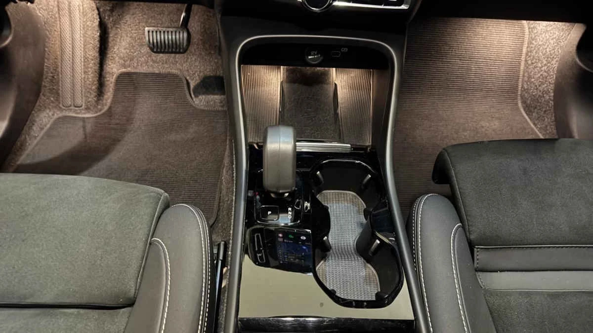 Volvo C40 2024