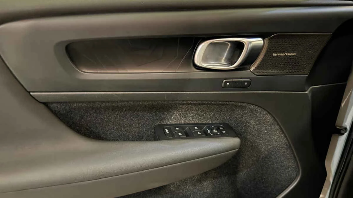 Volvo C40 2024
