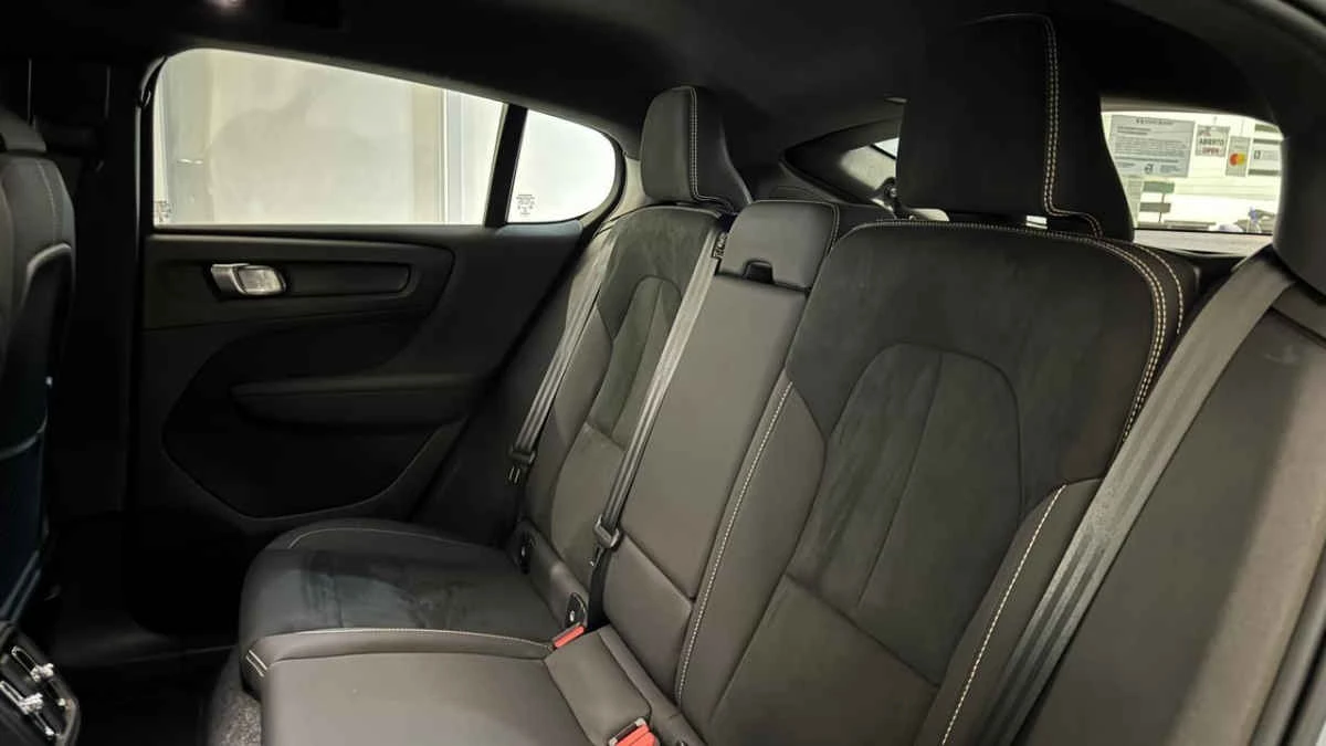 Volvo C40 2024