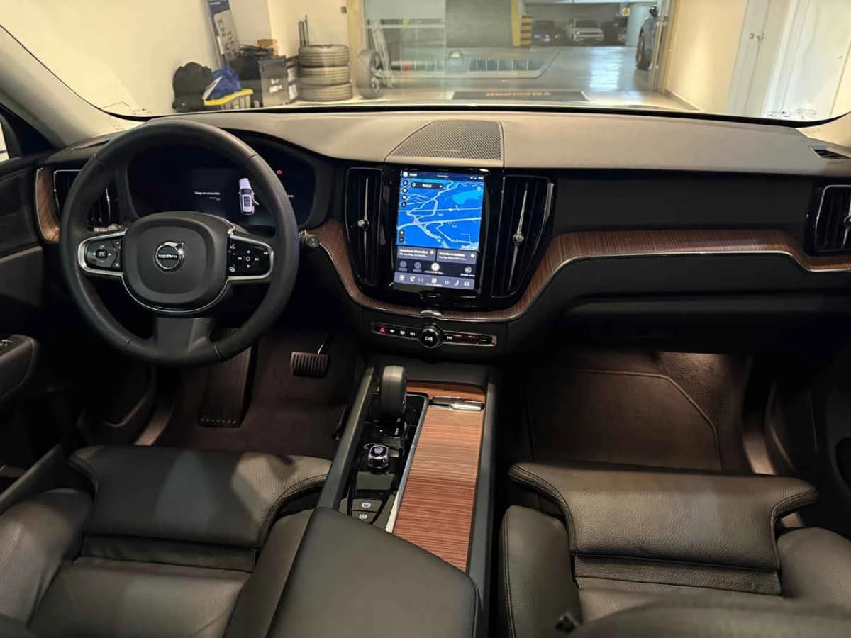 Volvo XC60 2024