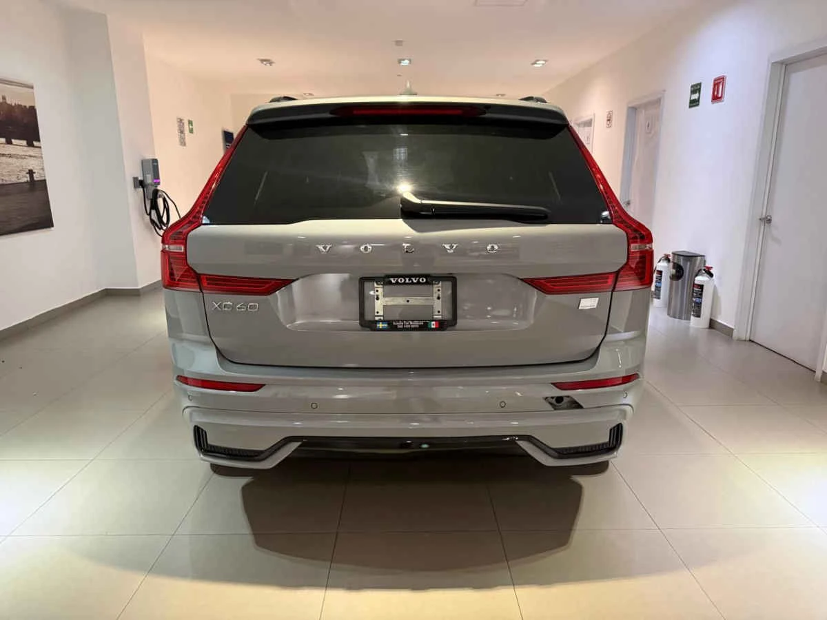 Volvo XC60 2024